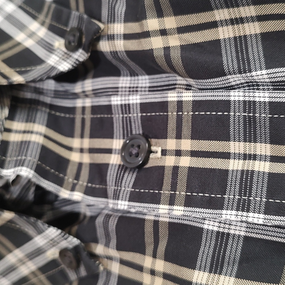 Eddie Bauer XL long sleeve button down - Picture 4 of 6